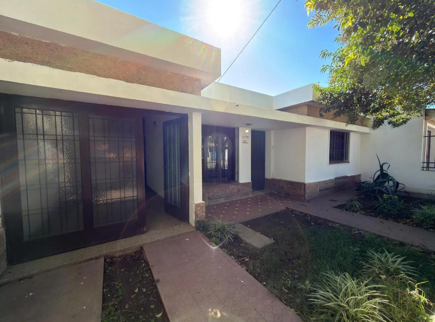 Venta Casa 2 Dorm Patio Barrio Dean Funes 2