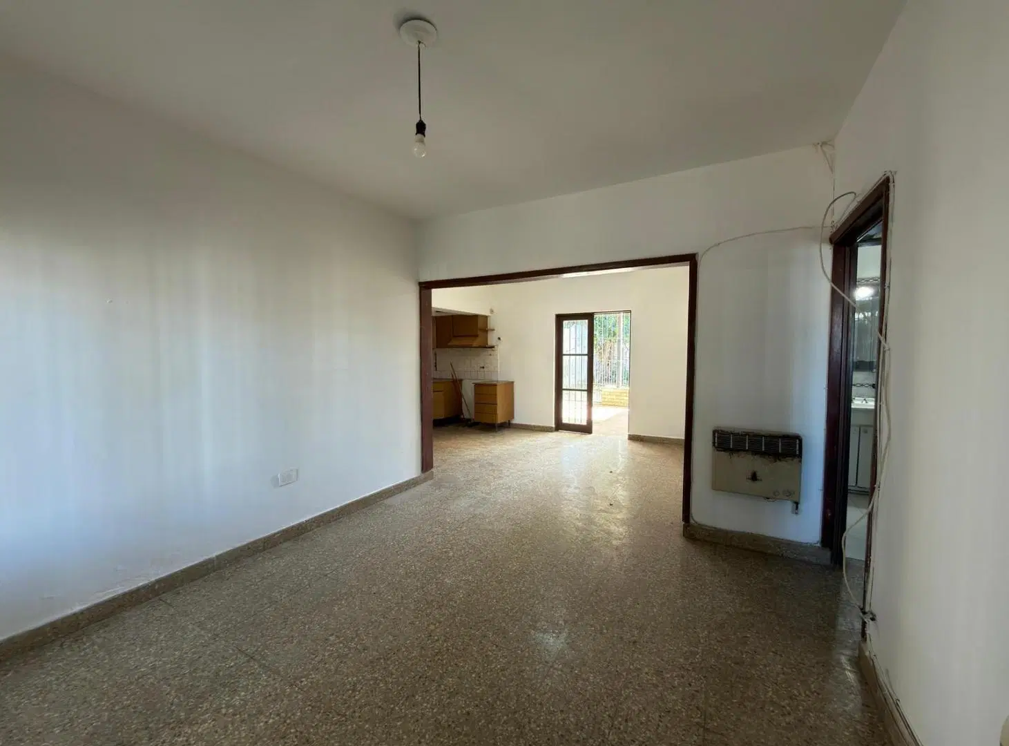 Venta Casa 2 Dorm Patio Barrio Dean Funes 5