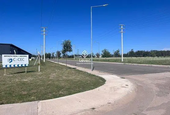 Terreno 5295 m2  apto desarrollo Parque Industrial Cacec 2