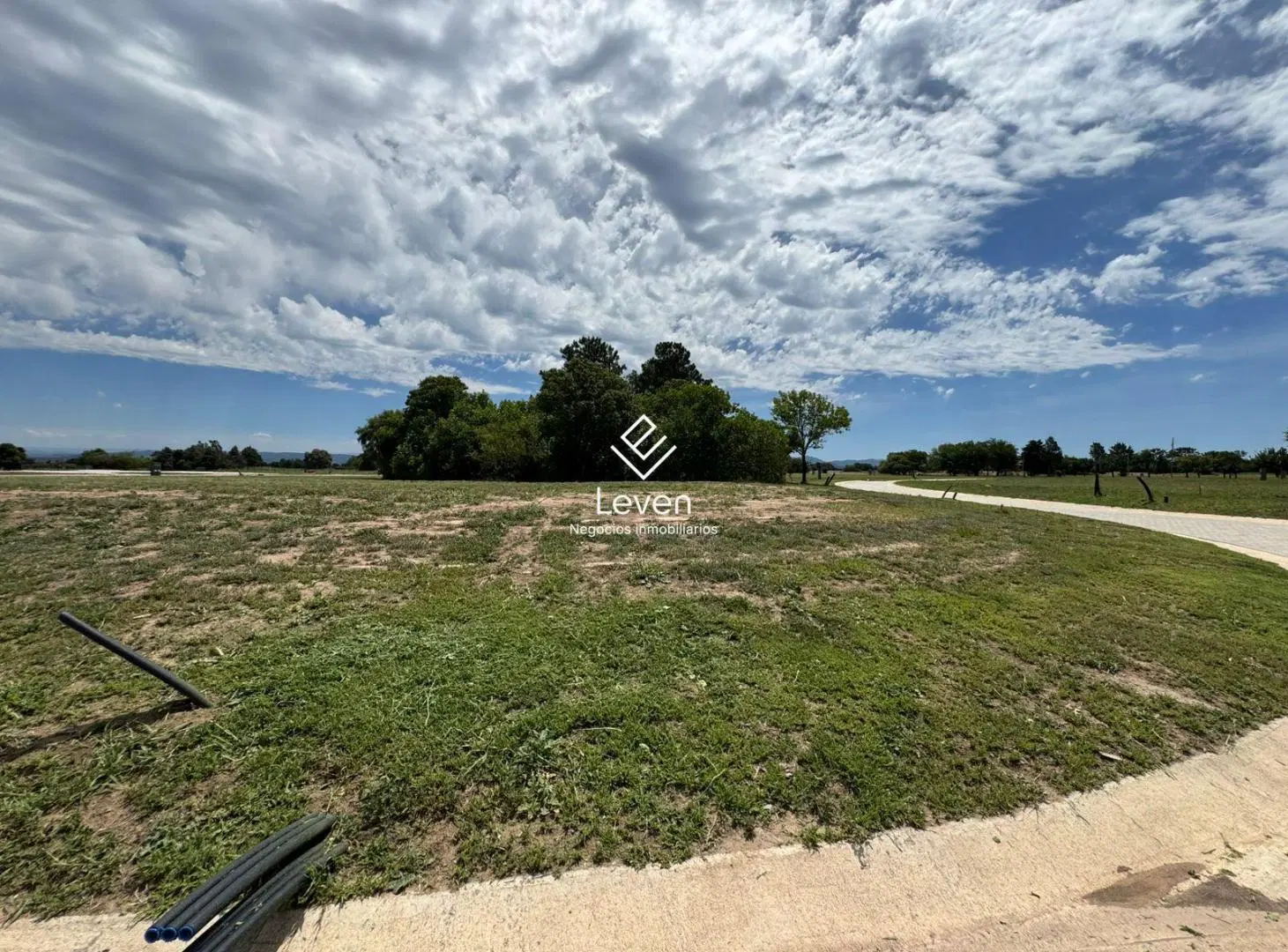 Terreno 600 m2 Barrio Privado Viarava, Villa Allende 3