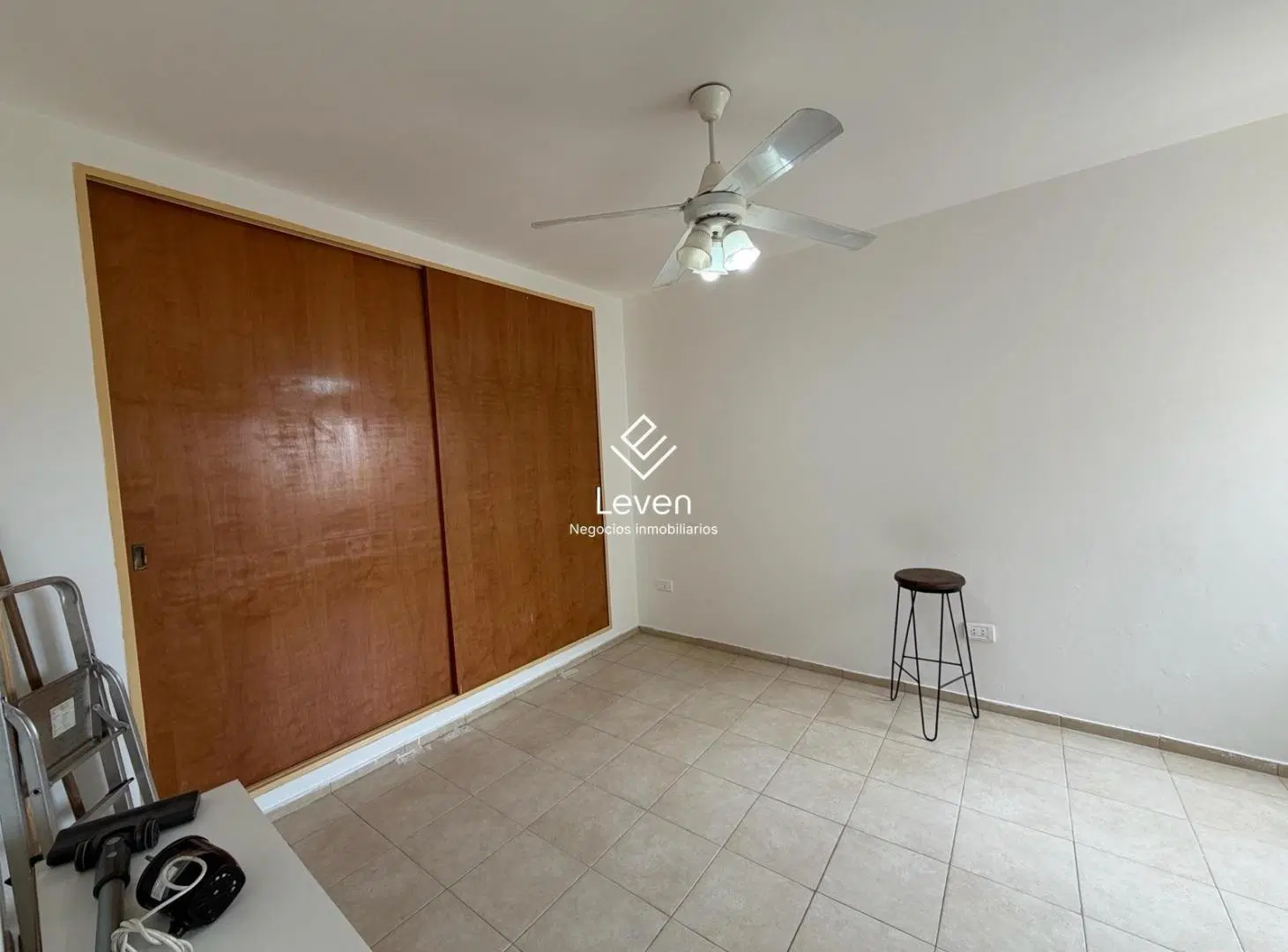 Venta Departamento 2 Dormitorios Alberdi 3