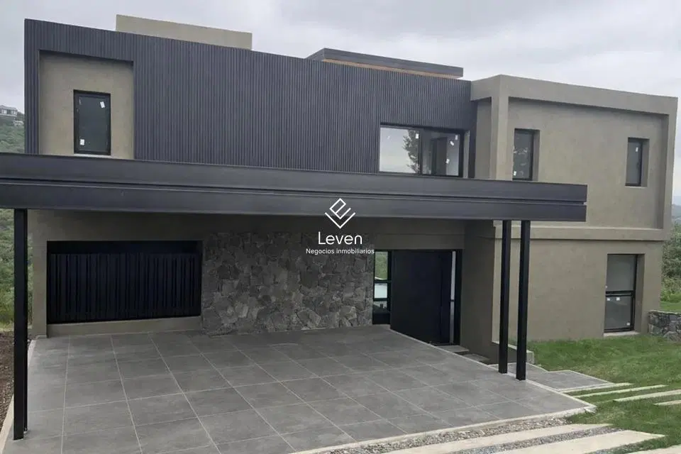 VENTA casa La Deseada A ESTRENAR!! 2