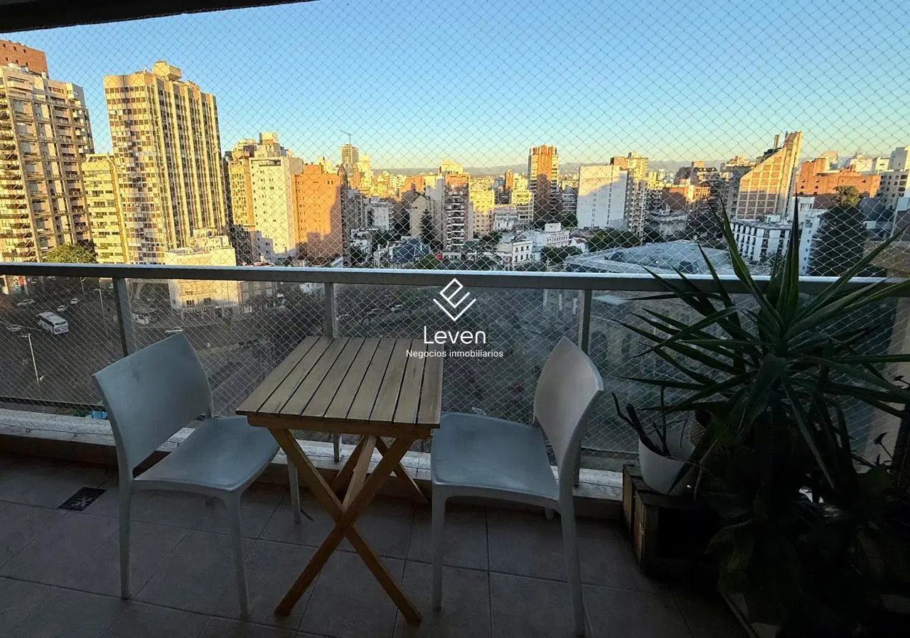 PISO EN VENTA NUEVA CORDOBA FRENTE AL PALACIO 3