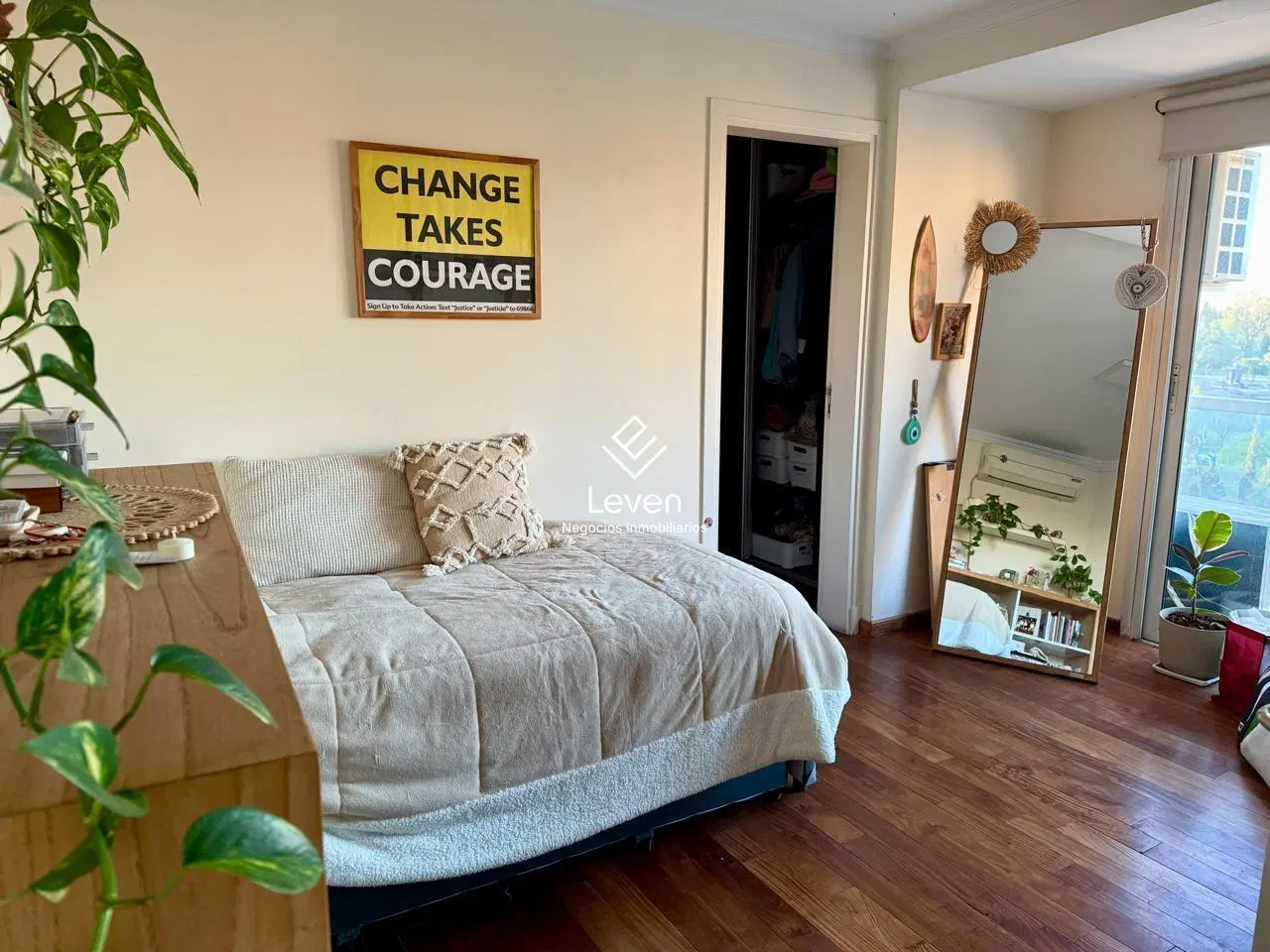 PISO EN VENTA NUEVA CORDOBA FRENTE AL PALACIO 4