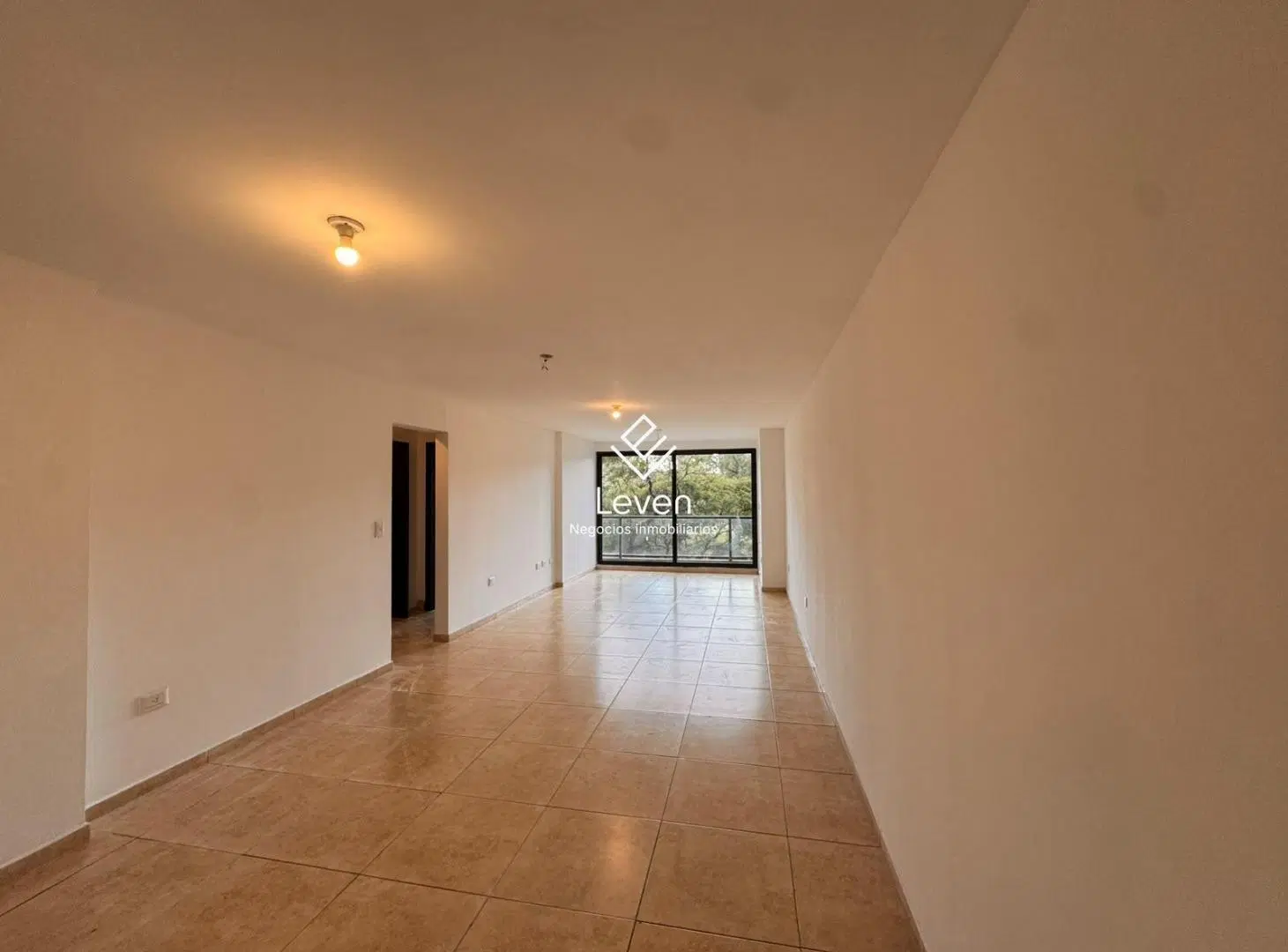 Departamento 2 dormitorios con gran balcón Nueva Córdoba 4