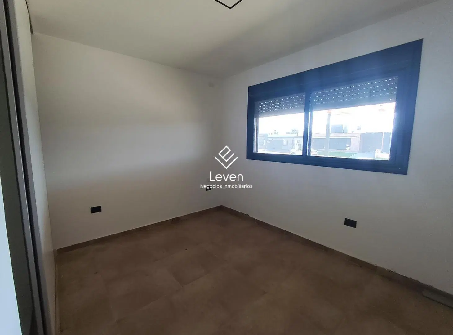 VENTA DE CASA 3 DORMITORIOS EN DOCTA EN PLANTA BAJA 1