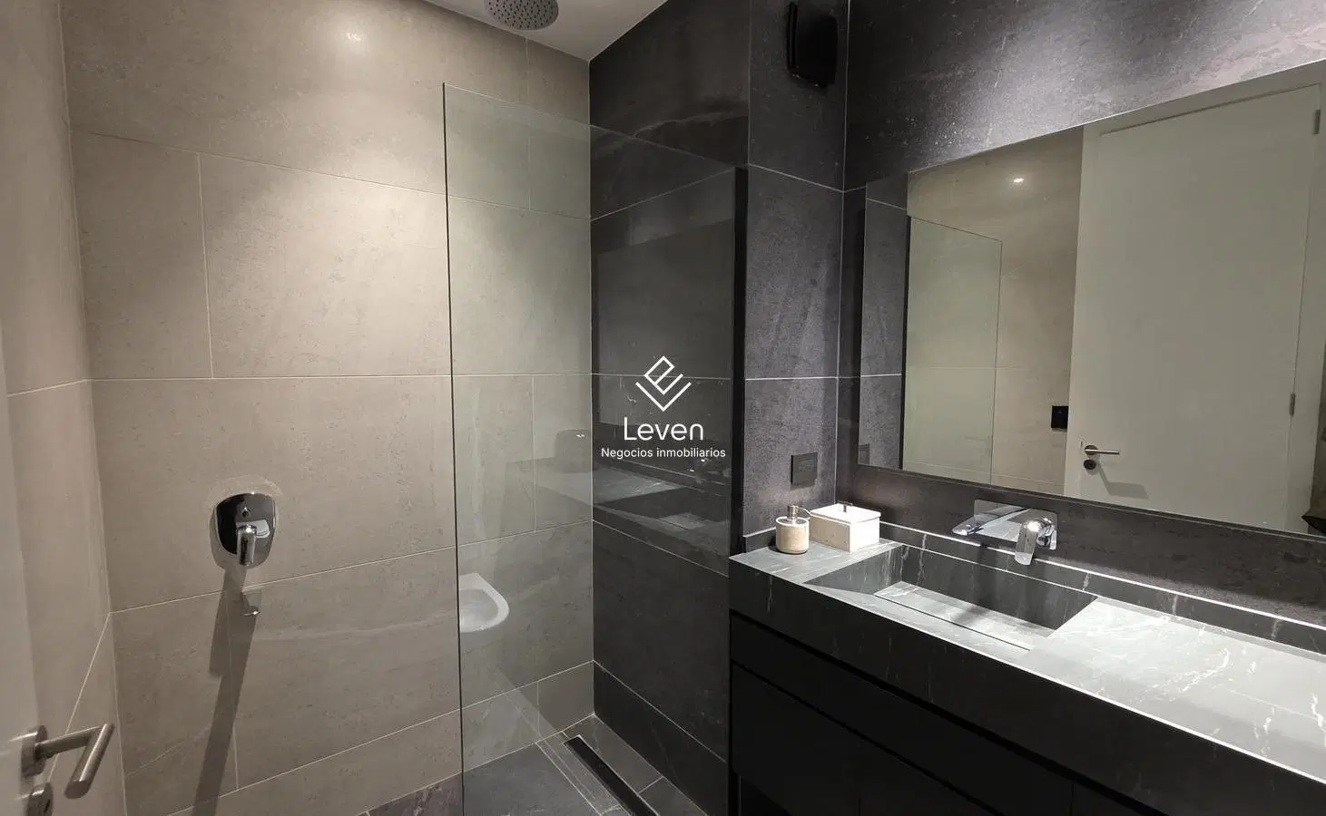 VENTA DEPARTAMENTO 3 DORMITORIOS CONDOMINIO ALQANTAR DISEÑO Y CATEGORÍA PREMIUM 5