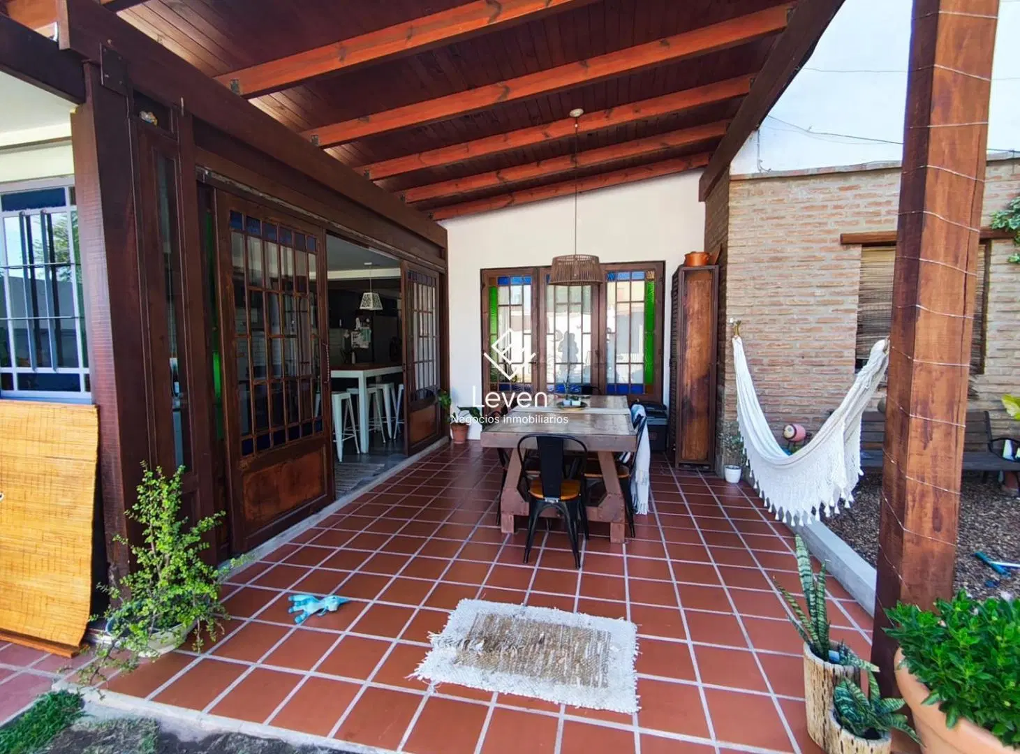 CASA EN VENTA EN UNQUILLO 3 DORM PILETA APTO CREDITO 4