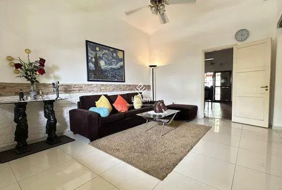 VENTA CASA 2 DORMITORIOS EN CRISOL SUD CON QUINCHO Y PATIO 1