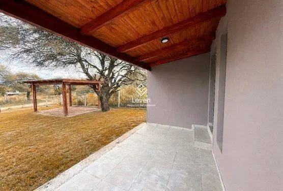 VENTA CASA 2 DORMITORIOS CON PILETA EN COMUNA SAN ROQUE 2