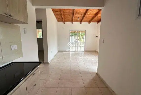 VENTA CASA 2 DORMITORIOS CON PILETA EN COMUNA SAN ROQUE 5