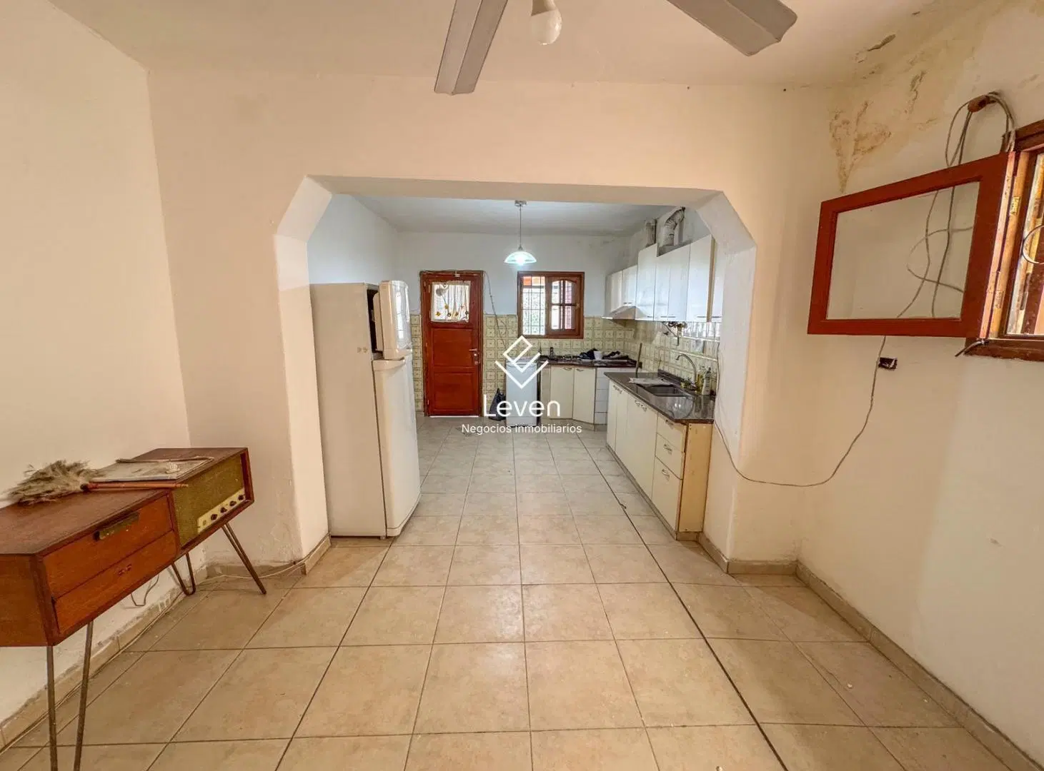 Venta Casa mas Local y Departamentos sobre Bv los Granaderos 1