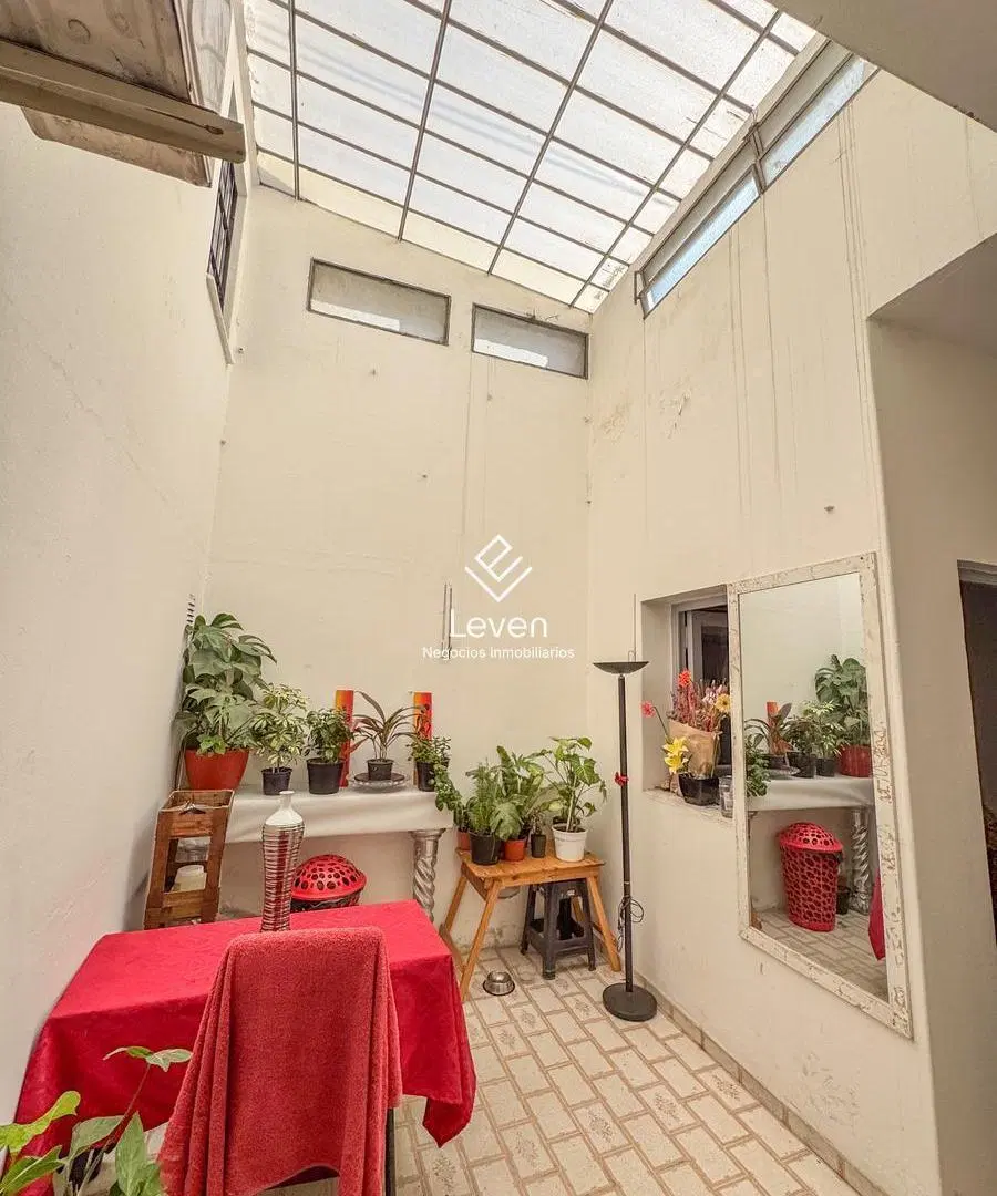 VENTA CASA MAS LOCAL CON DOS RENTAS CENTRO CORDOBA 3