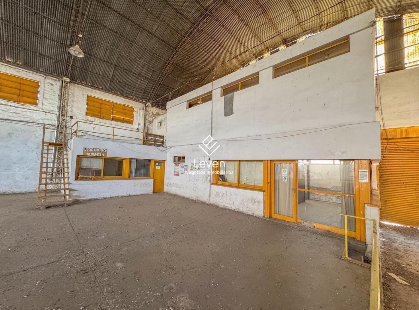 Foto de ALQUILER DOS GALPONES 1600MTS DOBLE INGRESO SAN VICENTE, imagen 4