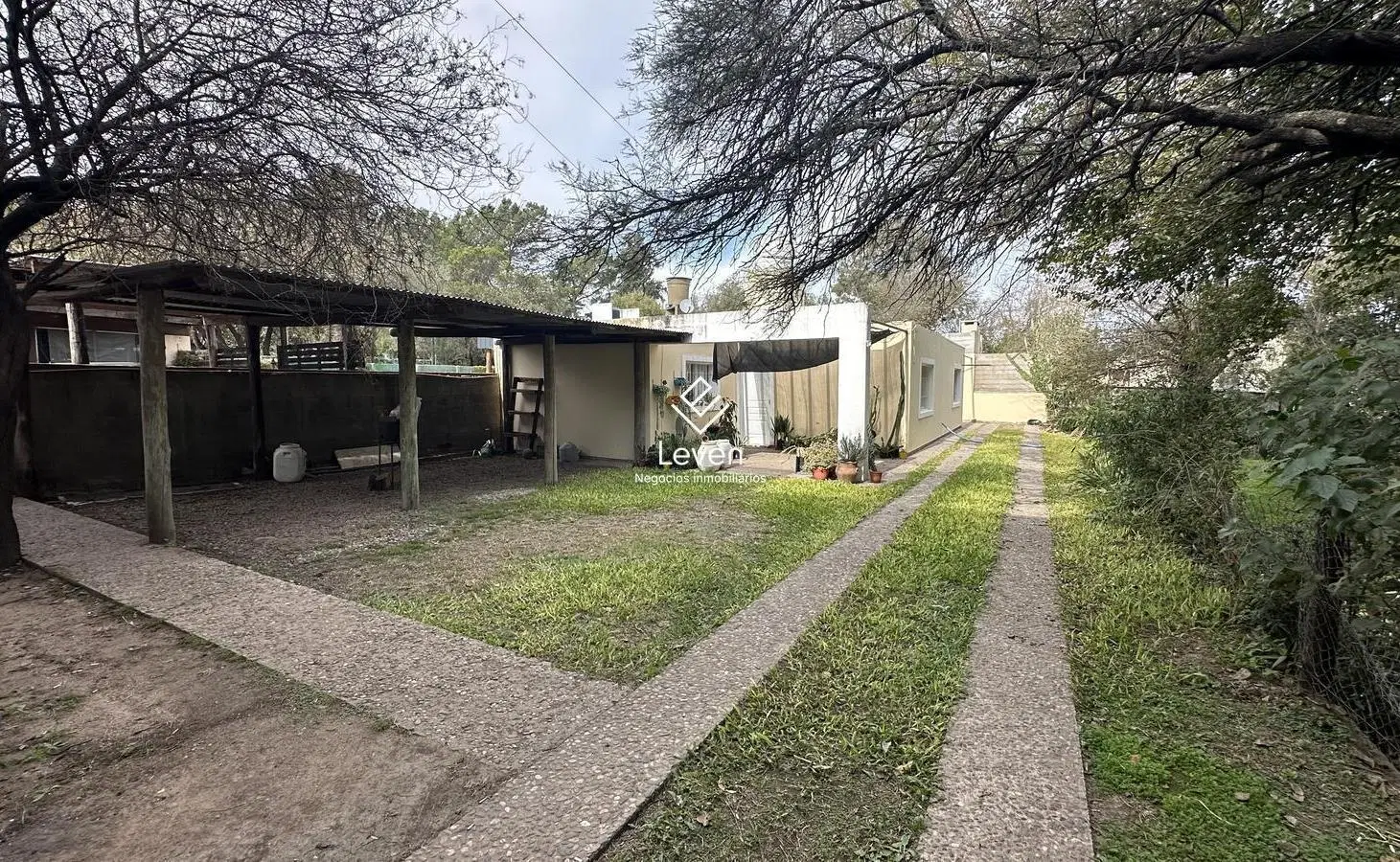 ALQUILA CASA 2 DORMITORIOS EN COMPLEJO - MENDIOLAZA 8