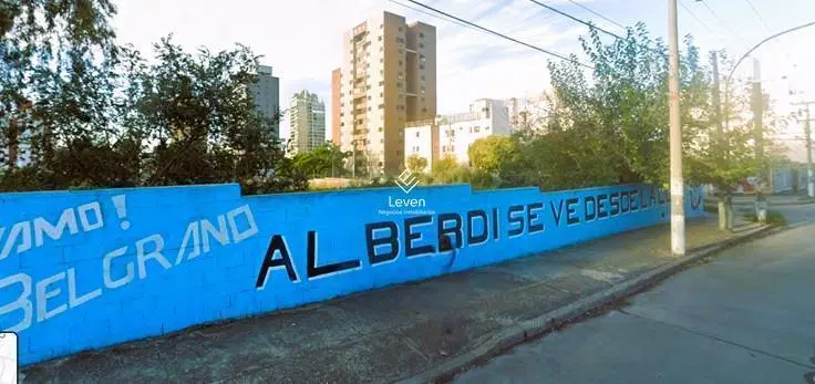 Terreno en Alto Alberdi 1