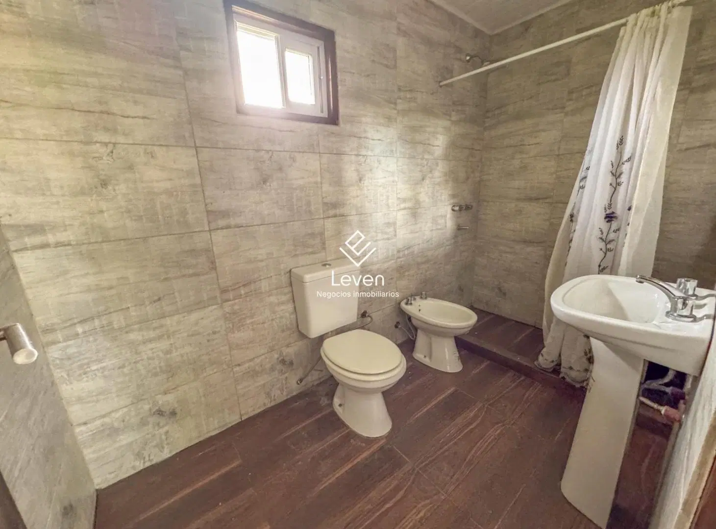 Venta Casa 140mts 2 Dorm en PUNTO CLARO los Reartes 8
