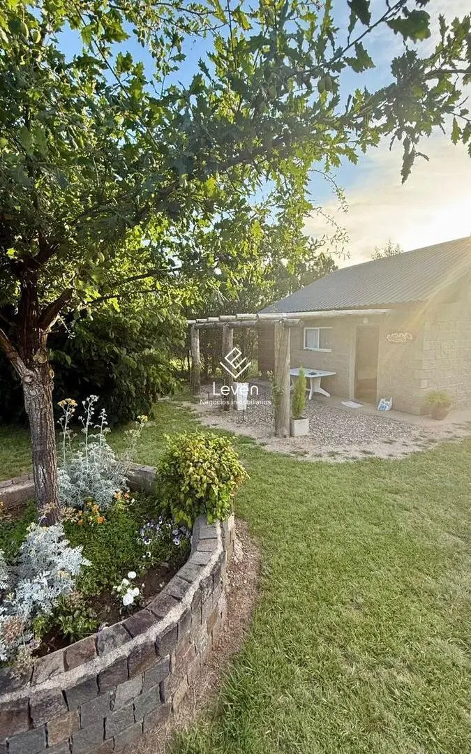 Terreno con pileta y monoambiente en Villa General Belgrano 4