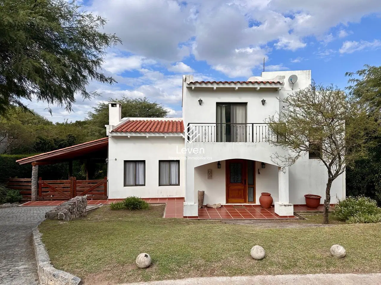 Casa 3 dormitorios B° El Calicanto, La calera, Villa Warcalde 1