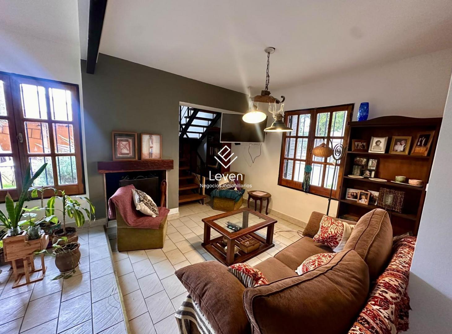 Foto de Casa 3 dormitorios más departamento independiente Quebrada de las Rosas, imagen 1