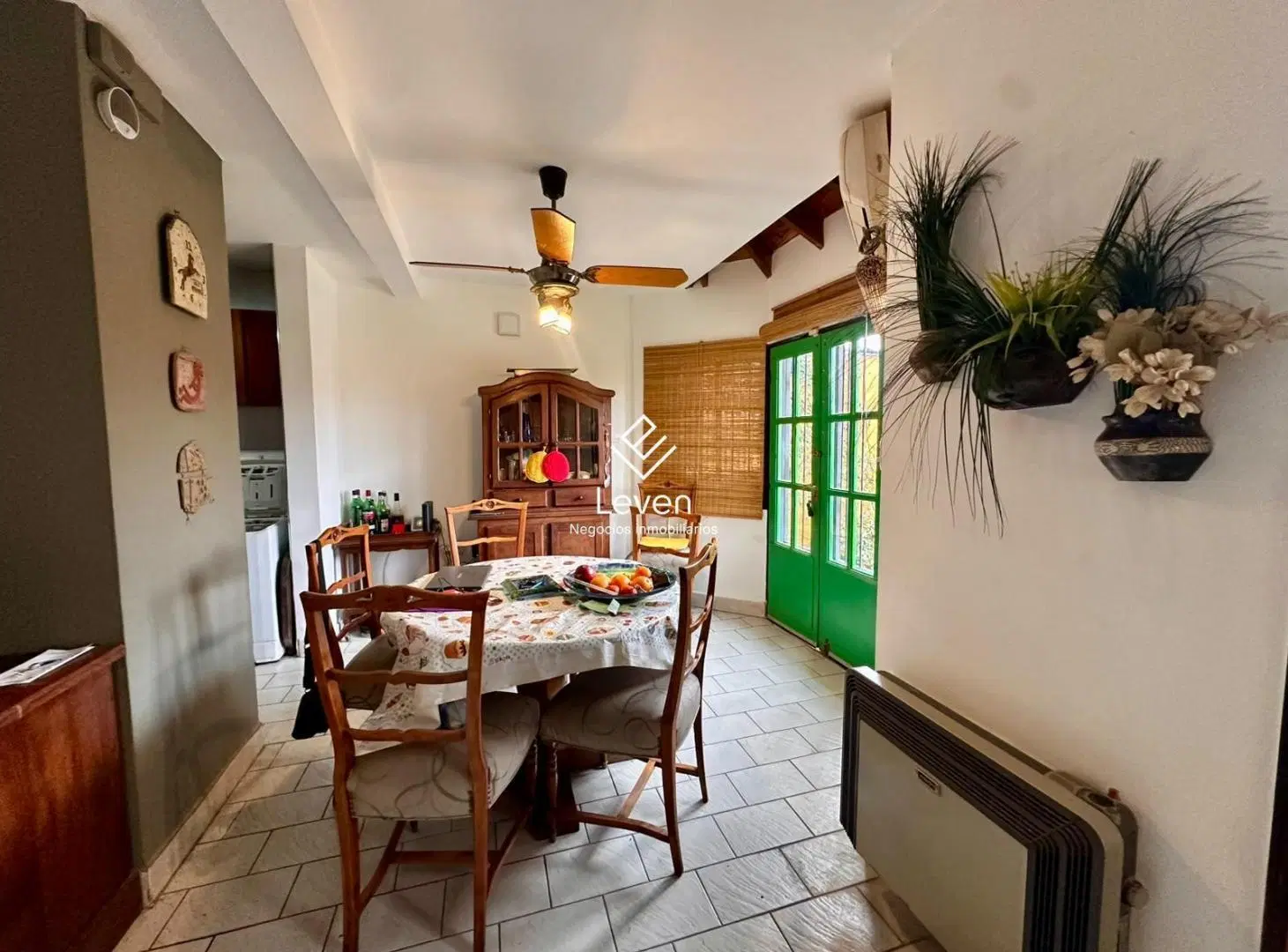 Casa 3 dormitorios más departamento independiente Quebrada de las Rosas 2