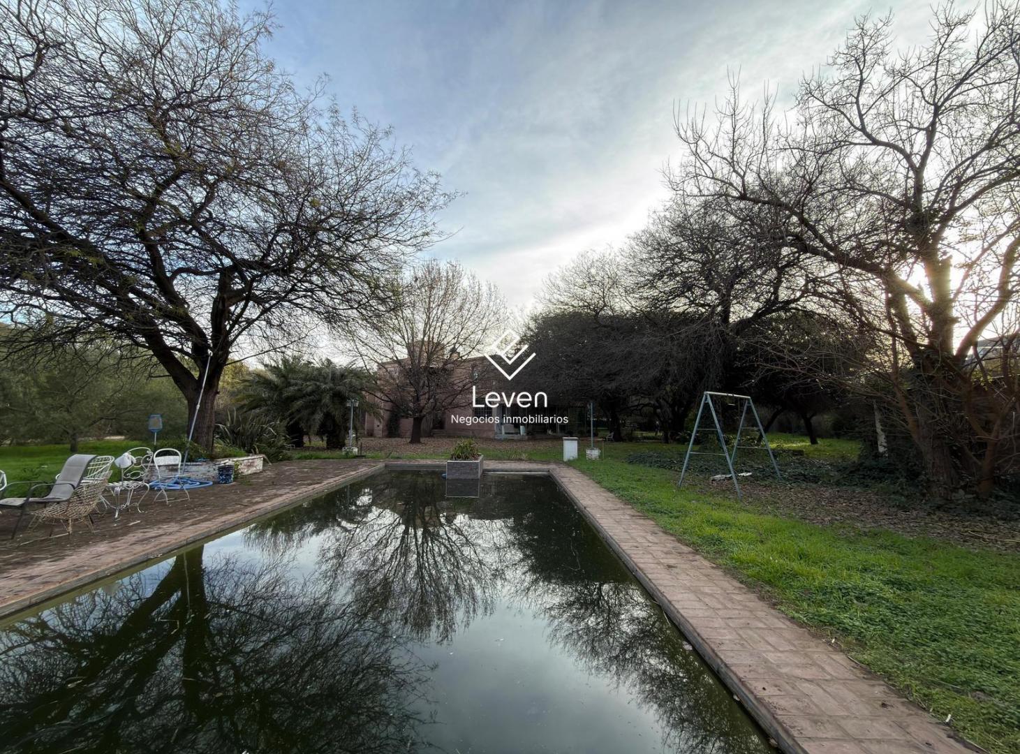 Foto de Venta 2 Casas 1 Hectárea Terreno Barrio El Hornero Con Pileta, imagen 4