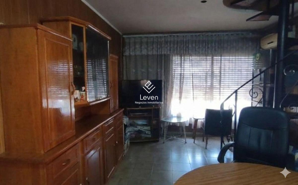 Foto de VENDE PH 3 DORMITORIOS EN BARRIO AYACUCHO, imagen 3
