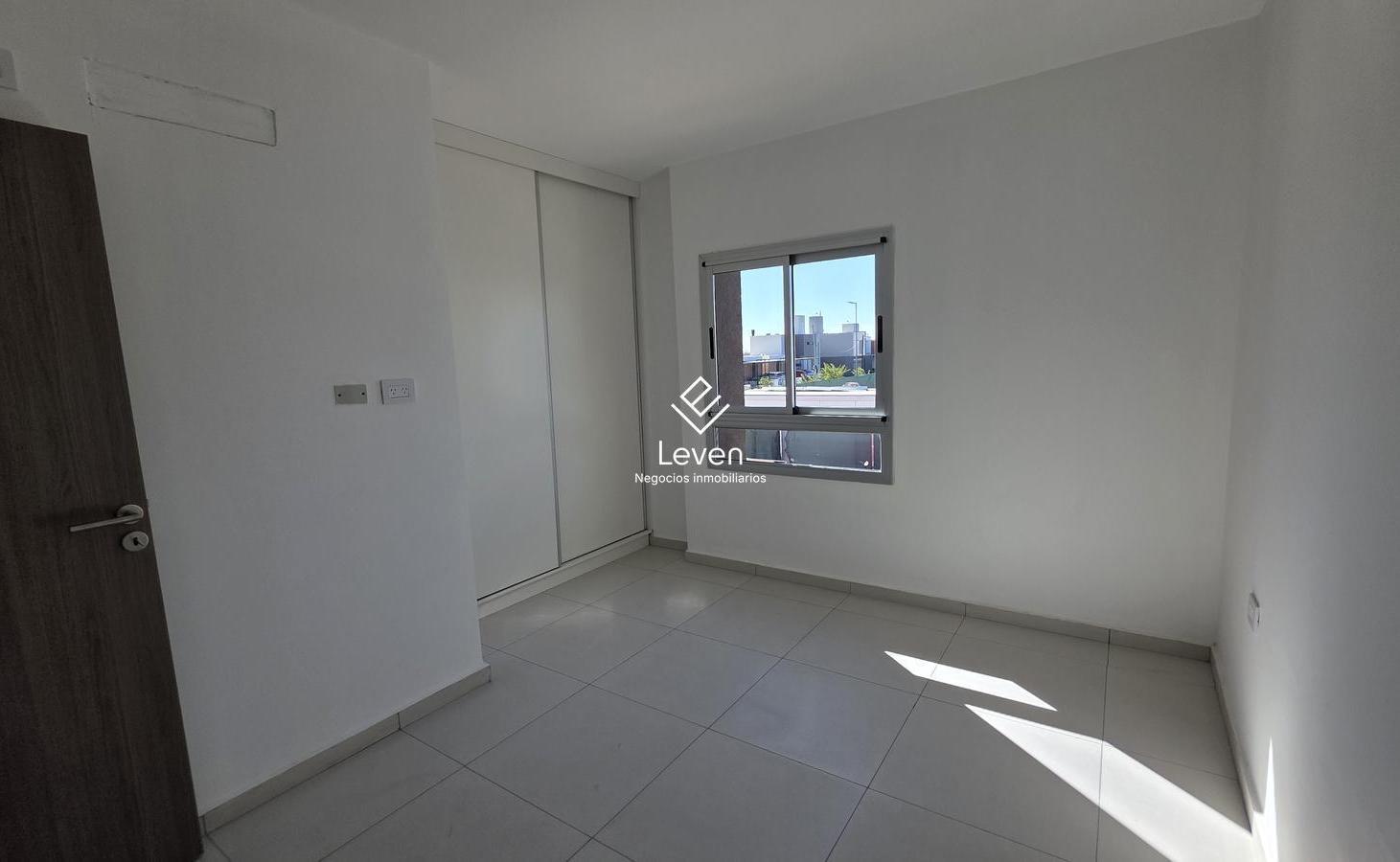 Foto de ALQUILER DUPLEX A ESTRENAR 3 DORMITORIOS DOCTA, imagen 3