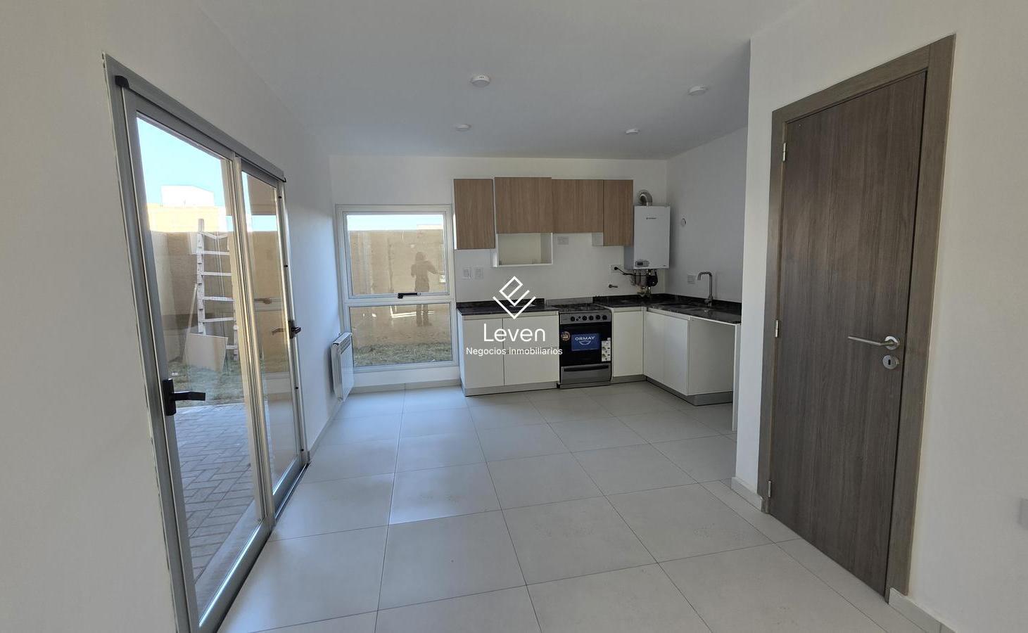 Foto de ALQUILER DUPLEX A ESTRENAR 3 DORMITORIOS DOCTA, imagen 1