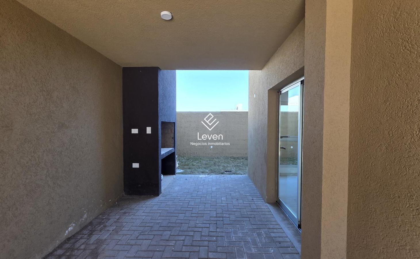 Foto de VENTA DUPLEX 3 DORMITORIOS DOCTA A ESTRENAR, imagen 3