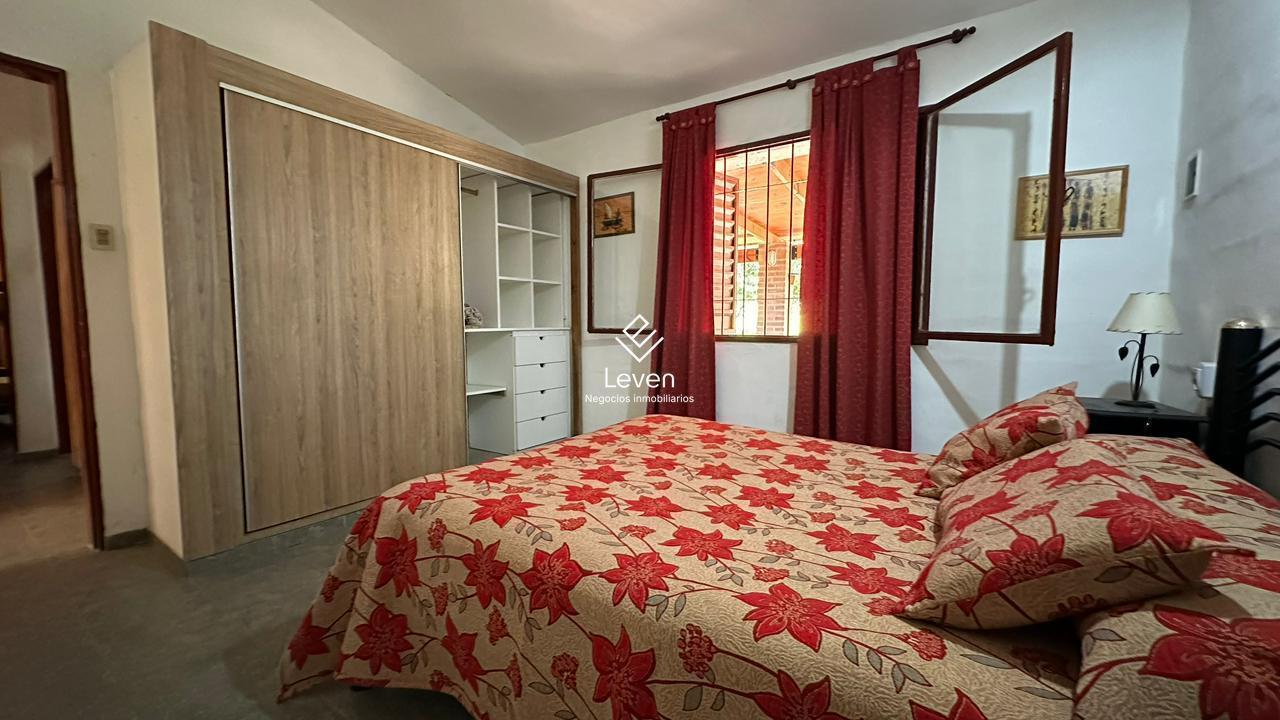 Foto de VENTA CASA 2 DORMITORIOS EN SIQUIMAN CON PIELTA, GALERIA Y GRAN PARQUE, imagen 3