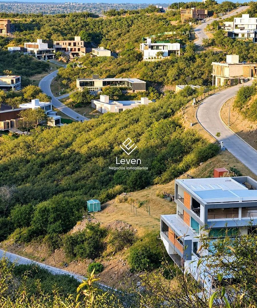Foto de VENTA TERRENO LA DESEADA RECIBE PERMUTA, imagen 1