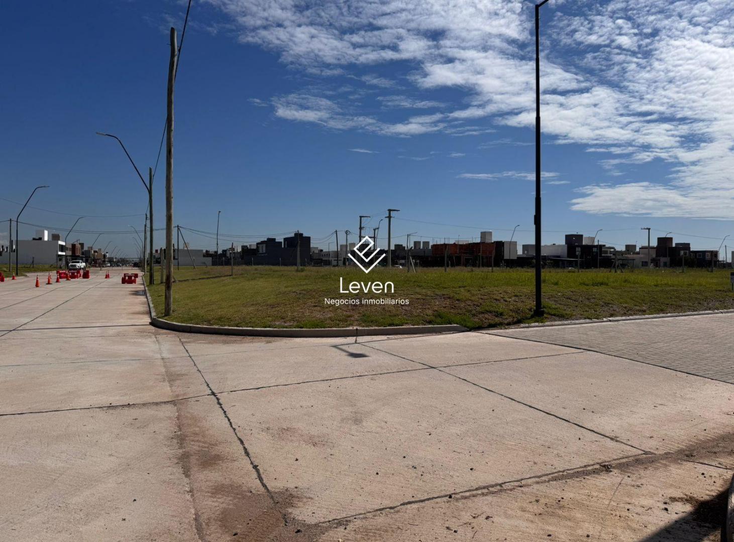 Foto de Terreno 400 mts apto duplex Abras de Manantiales, imagen 5