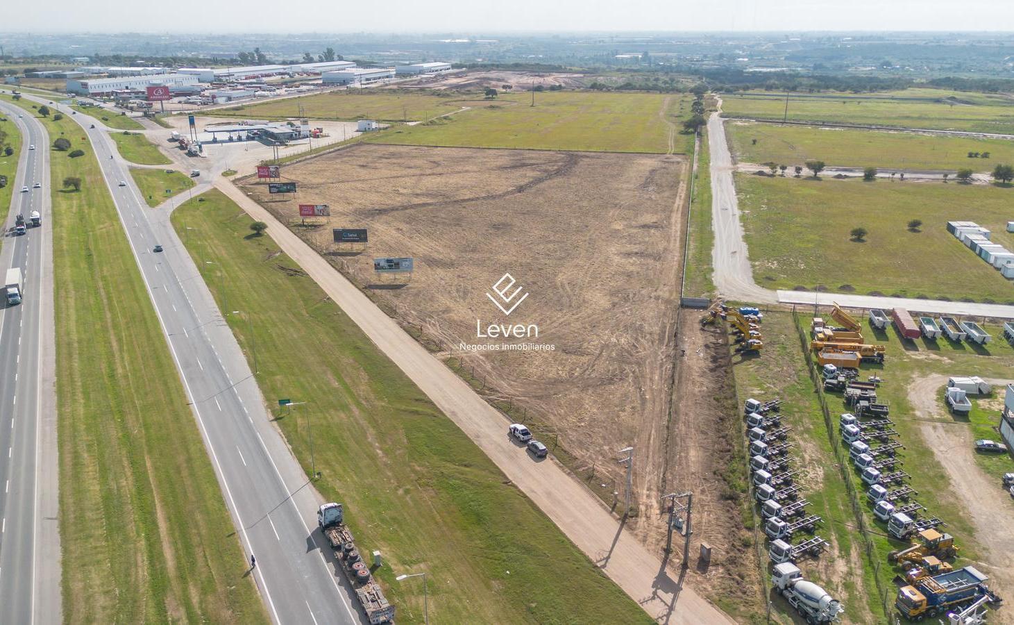 Foto de Venta Terreno 4 Hectáreas y Media Sobre Autopista Córdoba Rosario, imagen 2