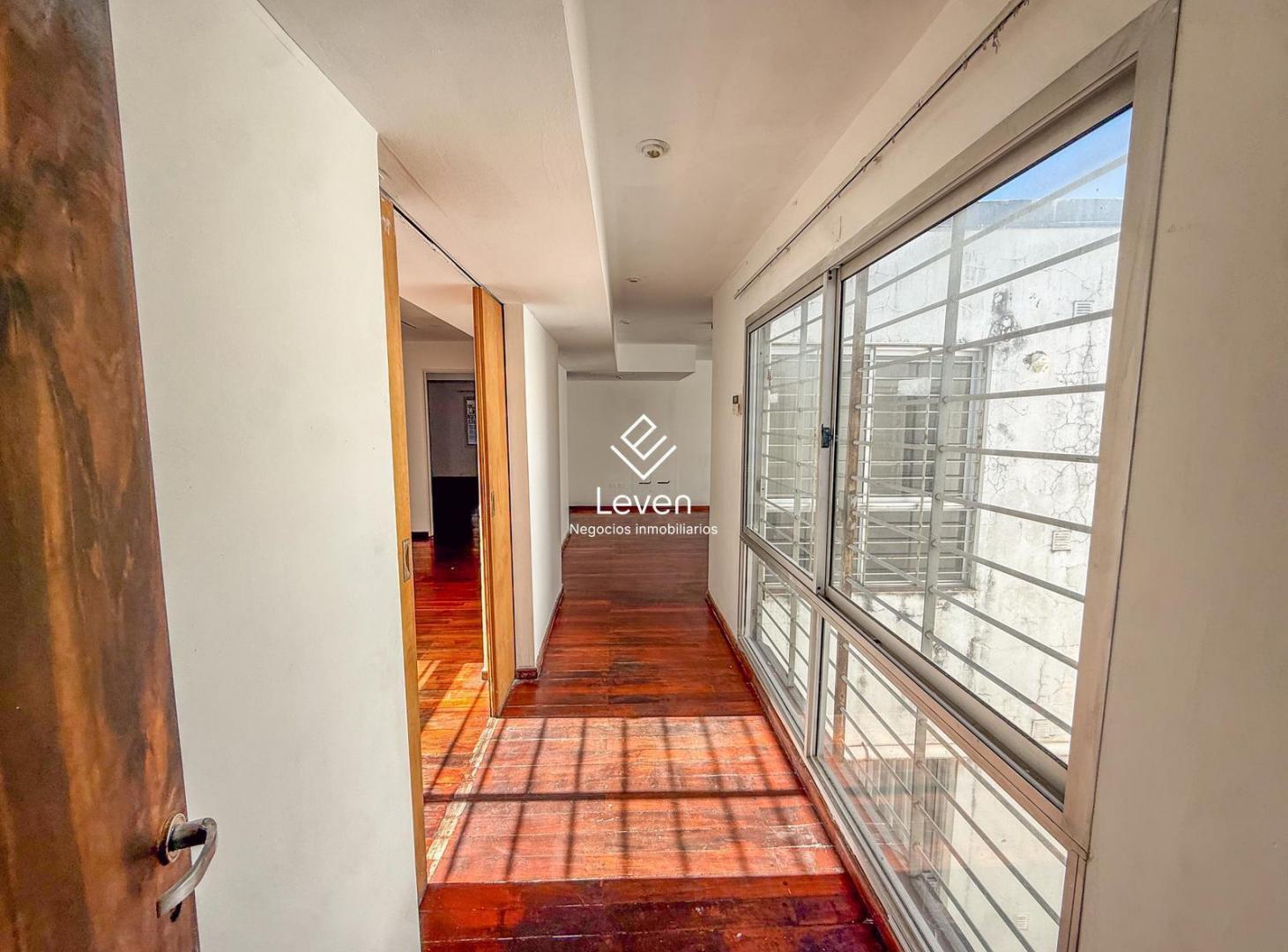 Foto de VENTA OFICINA PISO COMPLETO CENTRO CORDOBA ZONA PEATONAL, imagen 4