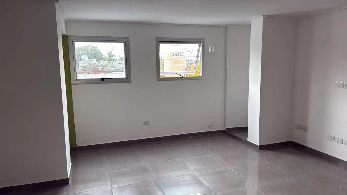 Departamento de 2 Dormitorios en Alquiler en Ensenada 4