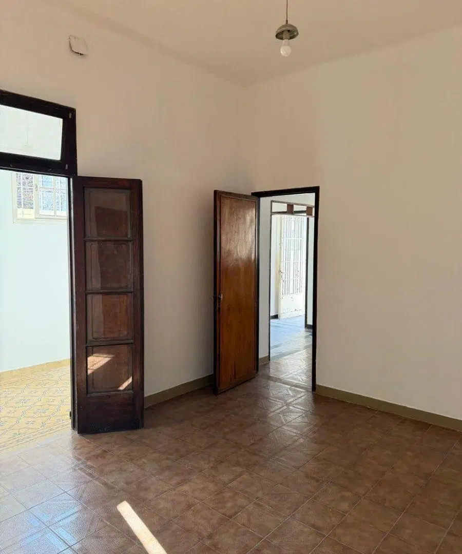 Casa de 100 m² con 2 dormitorios en alquiler en Ensenada 3