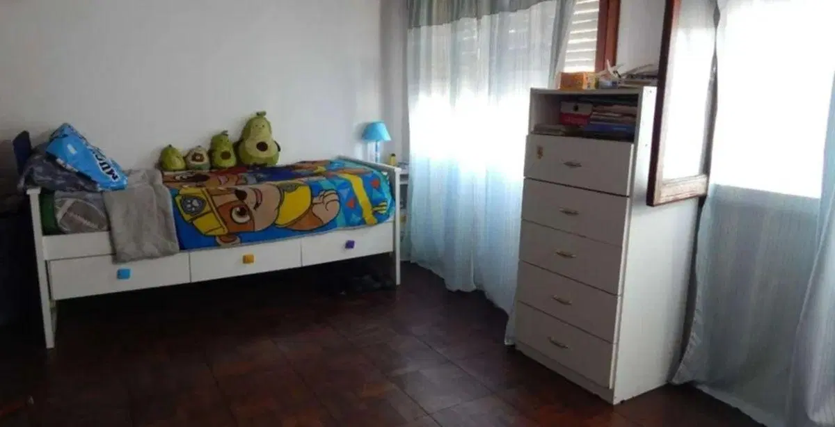 Casa con 136 m² totales, 2 dormitorios en venta en Ensenada 4