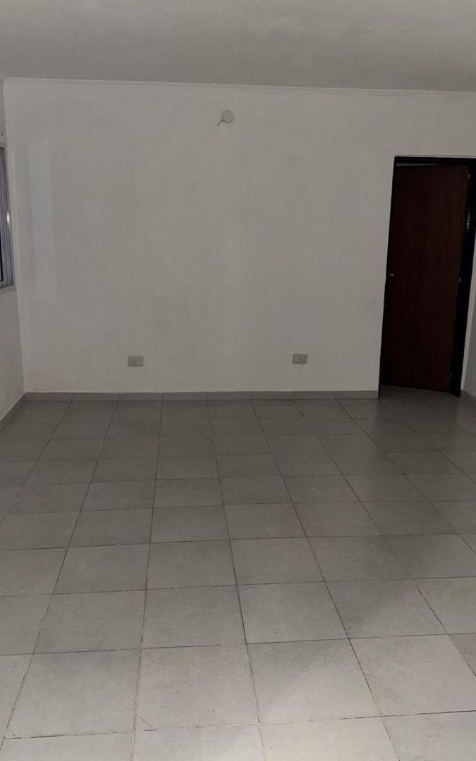 Foto de Departamento de 50 m² en PLANTA BAJA con 1 dormitorio en alquiler en, imagen 2