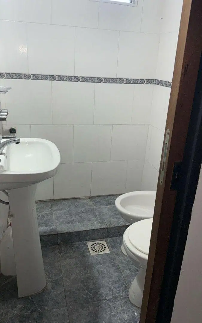 Departamento en PLANTA ALTA con 1 dormitorio en alquiler en Ensenada 3