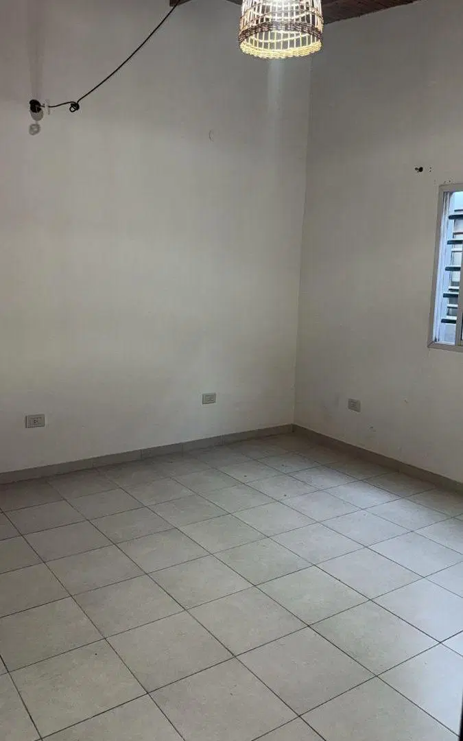 Departamento en PLANTA ALTA con 1 dormitorio en alquiler en Ensenada 1