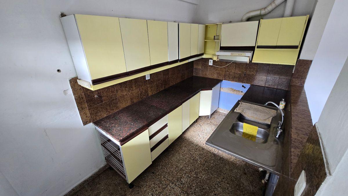 Foto de Triplex 250 m² con 4 Dormitorios en venta en Berisso, imagen 2