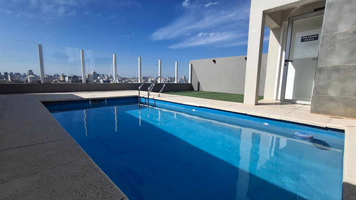 Excelente Monoambiente al frente. Sum, Pileta, Parrilla, Laundry.