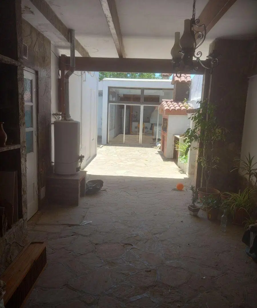 Casa con 220 m² terreno y 3 dormitorios en venta en Cañada de Gómez 4