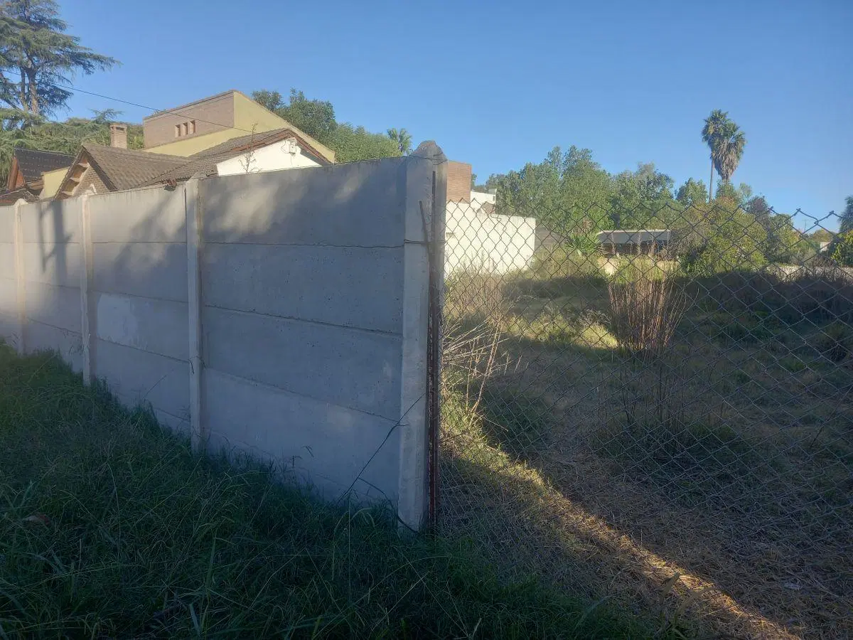 Terreno de 600 m2 en venta en Cañada de Gómez 4