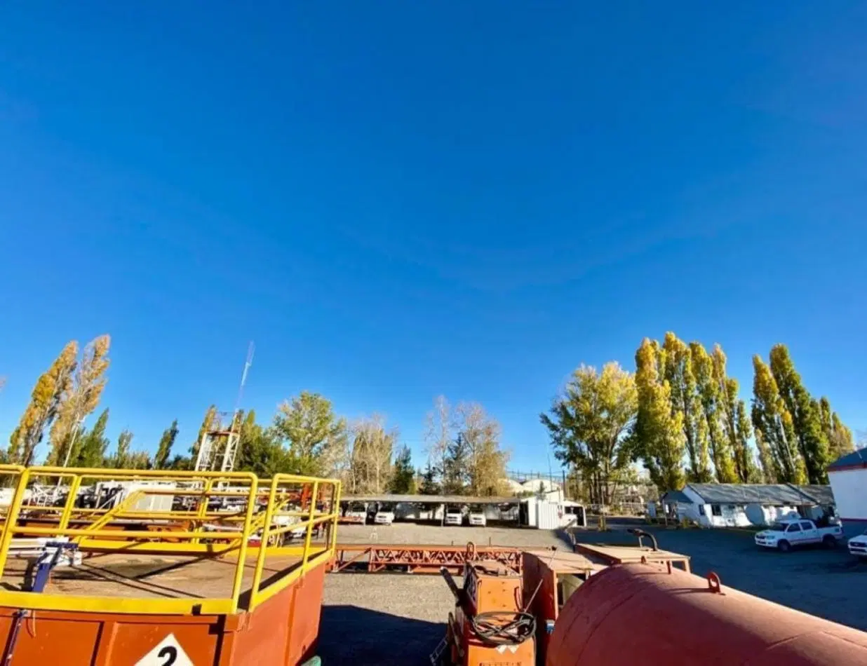 BASE DE OPERACIONES INDUSTRIALES 2