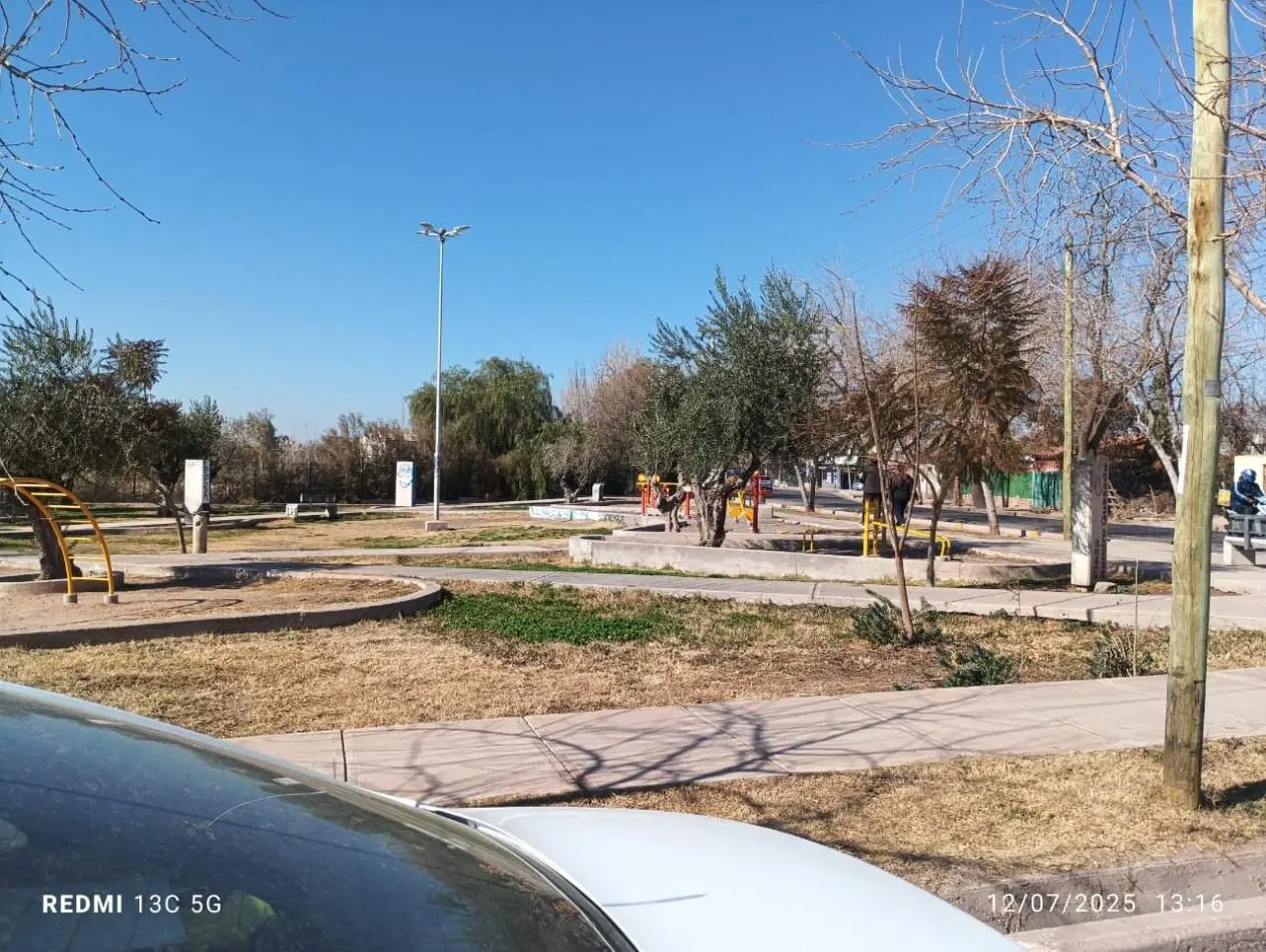 LOTE EN VENTA EN GUAYMALLEN 3