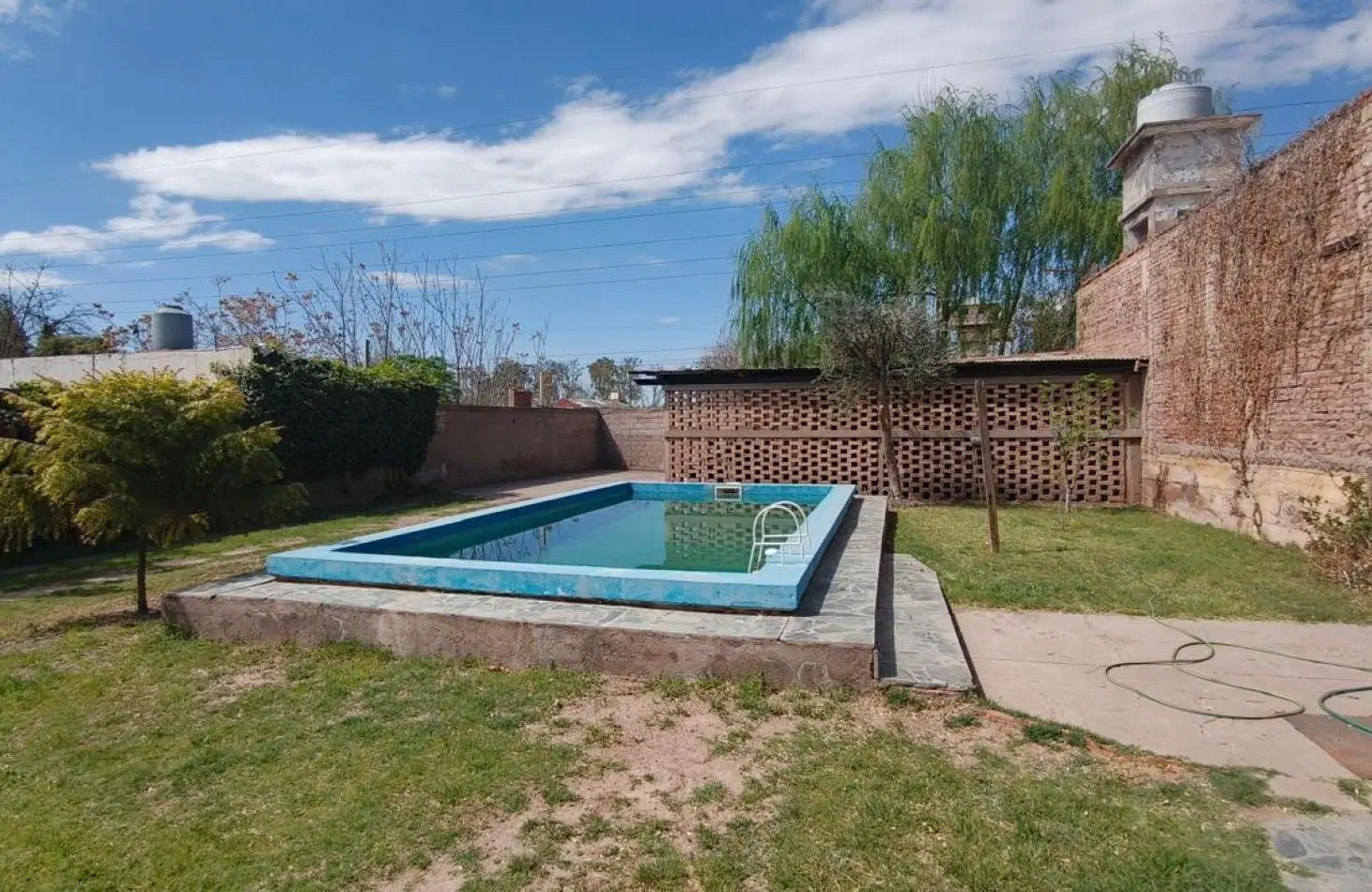CASA EN VENTA EN CHACRAS DE CORIA 5