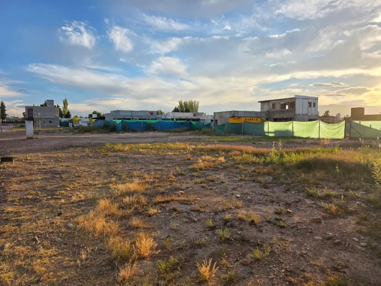 LOTES EN VENTA EN MAIPU 4