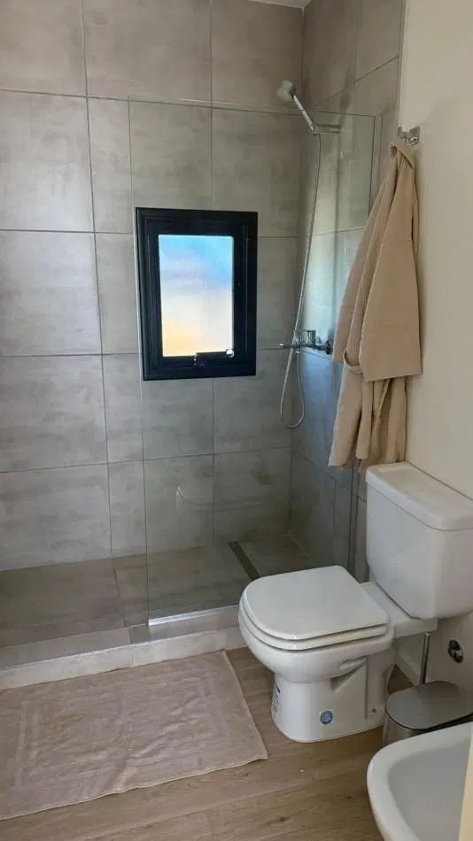 Inverti en Vistalba: Departamento en Planta Baja Funcional con Terraza y Diseño Moderno 4